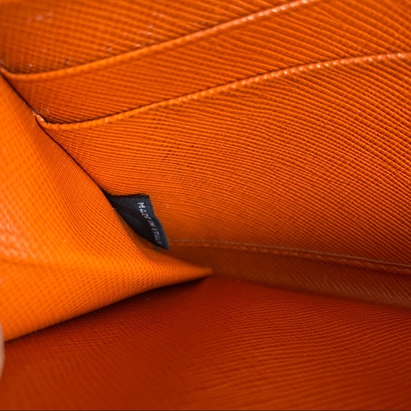 Prada zip around wallet - Picture 7 of 14